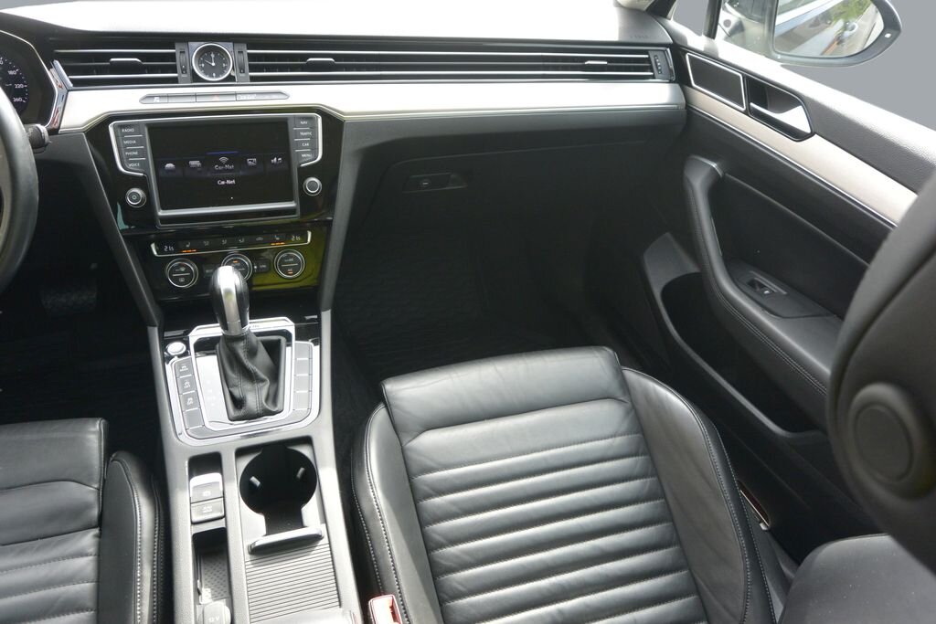 Volkswagen Passat Kombi 2,0 l 176 kw