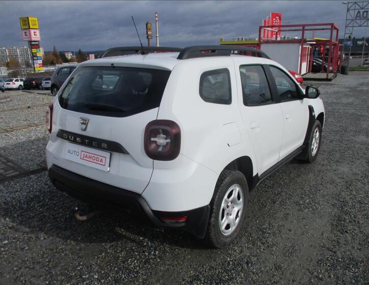 Dacia Duster 8