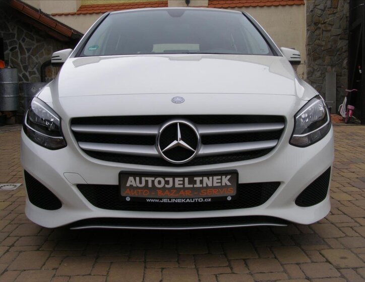 Mercedes-Benz Třídy B MPV 1,6 l 90 kw