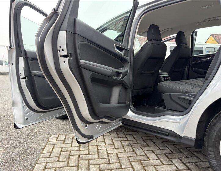 Ford S-MAX Kombi 2,0 l 110 kw