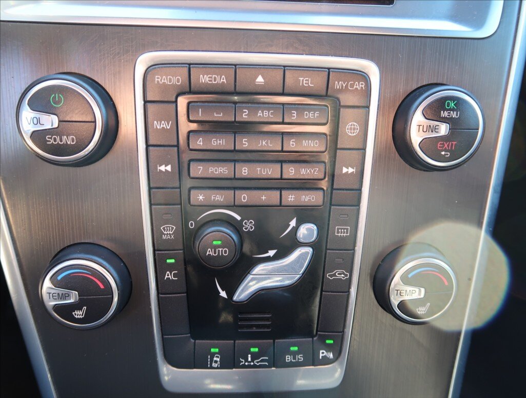 Volvo XC60 SUV 2,0 l 100 kw