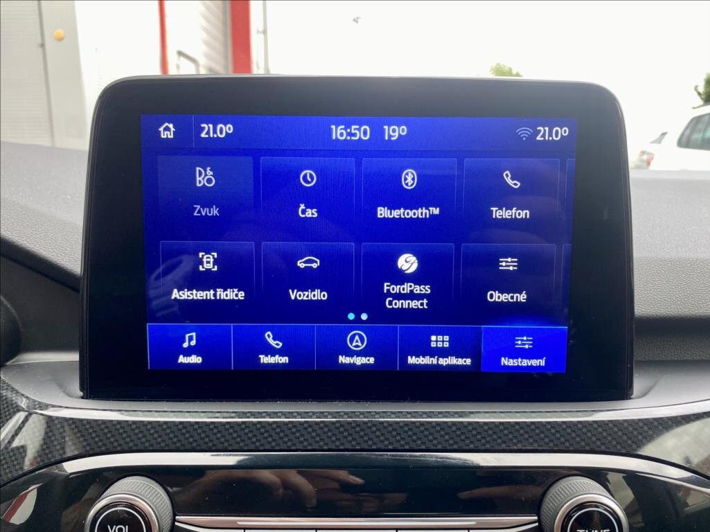 Ford Kuga SUV 2,0 l 110 kw