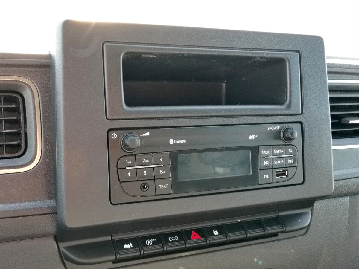 Renault Master Valník 2,3 l 120 kw