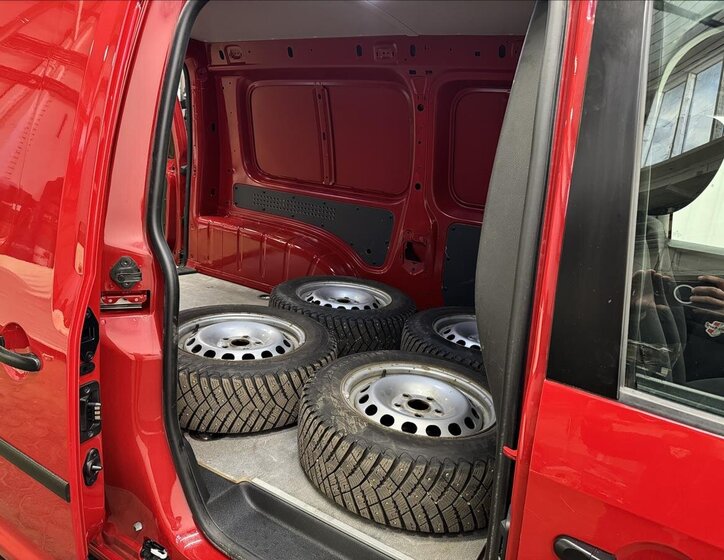 Volkswagen Caddy Ostatní 0,0 83 kw