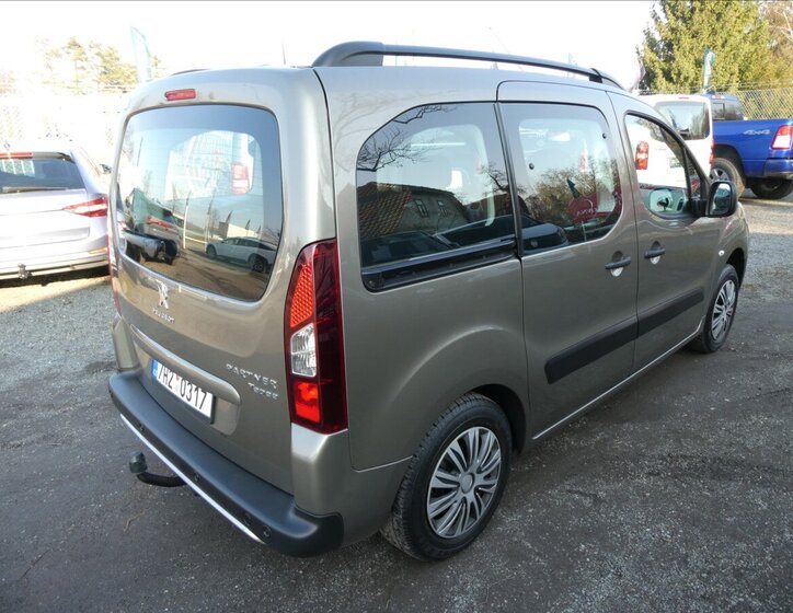Peugeot Partner Tepee MPV 1,6 l 88 kw