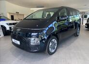Hyundai Staria 1