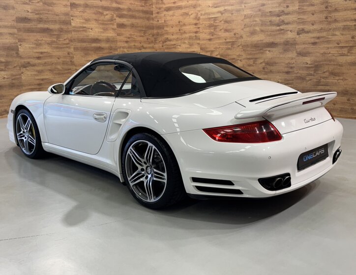 Porsche 911 Kabriolet 3,6 l 353 kw