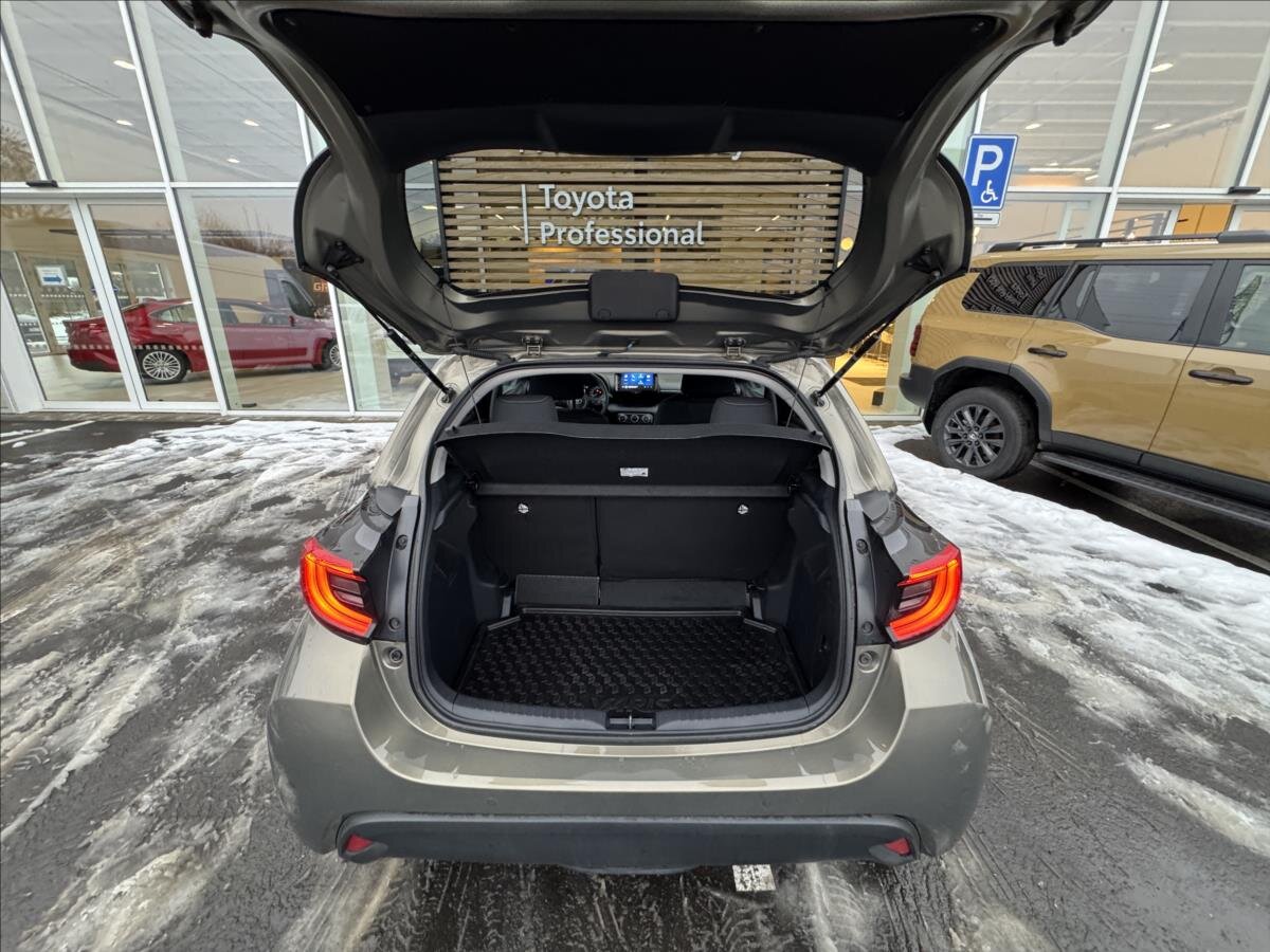 Toyota Yaris Hatchback 1,5 l 92 kw