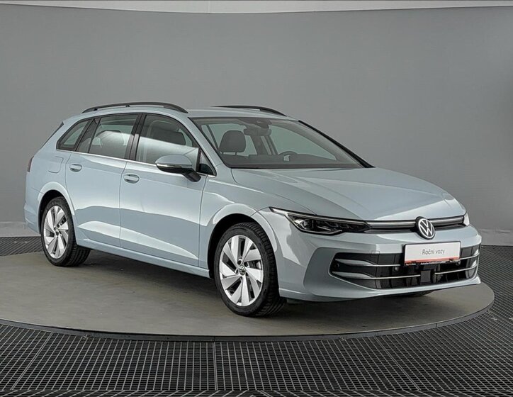 Volkswagen Golf Kombi 1,5 l 110 kw