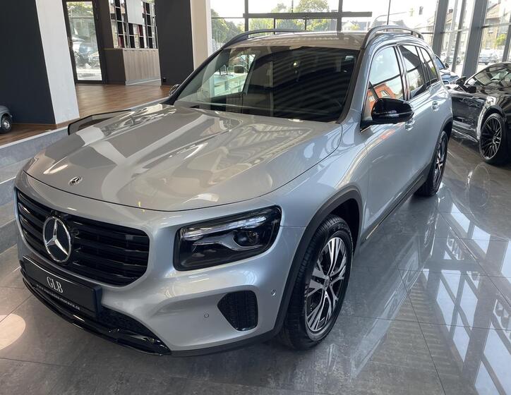 Mercedes-Benz GLB 1