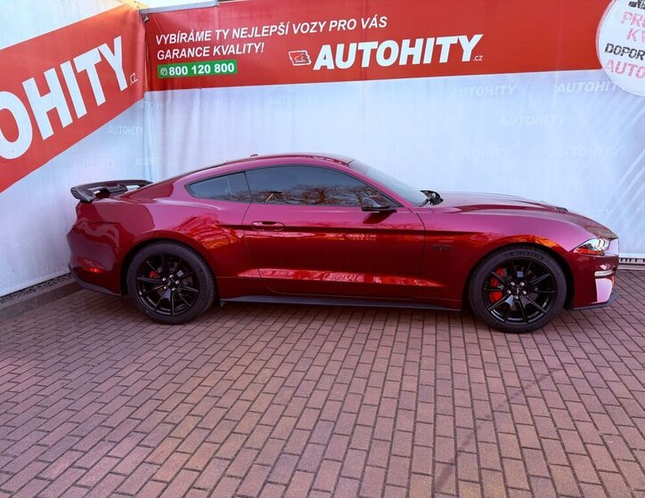 Ford Mustang Kupé 5,0 l 331 kw