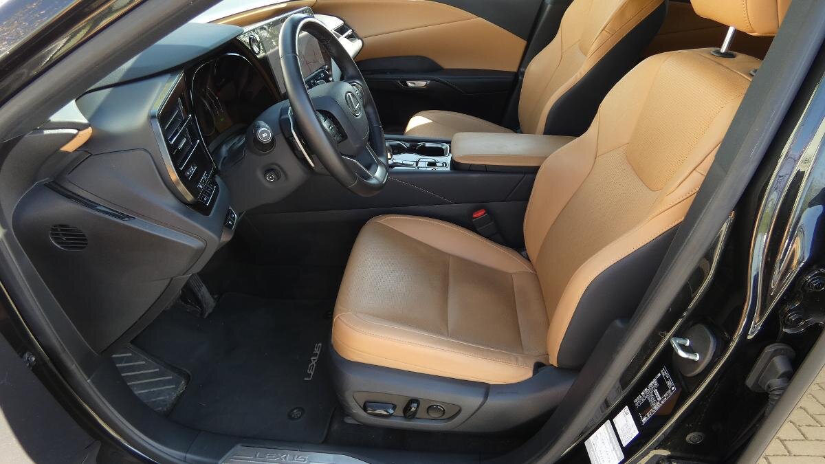 Lexus RX 350h SUV / Terénní 2,5 l 140 kw