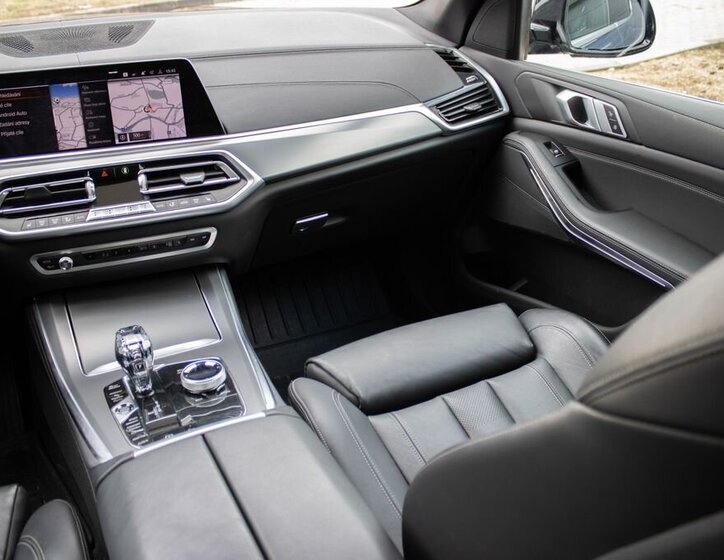 BMW X5 SUV 3,0 l 195 kw