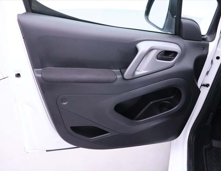 Peugeot Partner Kombi 1,6 l 88 kw