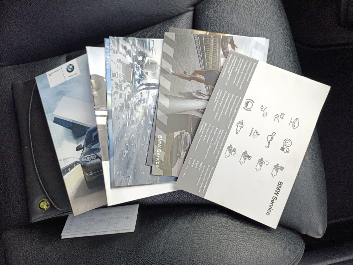 BMW Řada 5 Sedan 3,0 l 180 kw