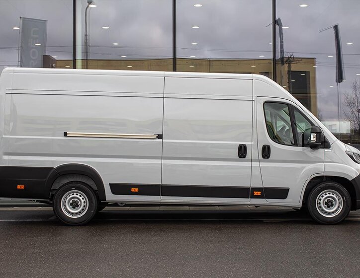 Peugeot Boxer Skříň 2,2 l 132 kw