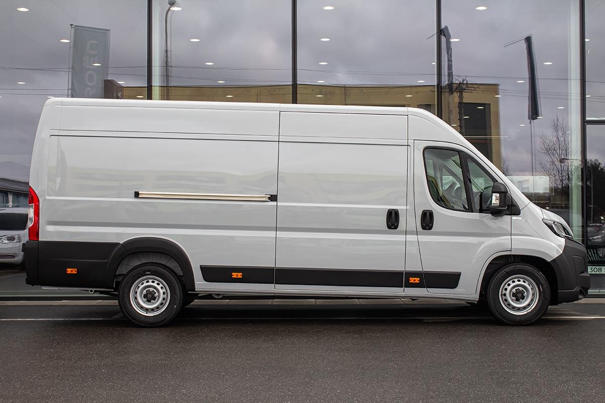 Peugeot Boxer Skříň 2,2 l 132 kw