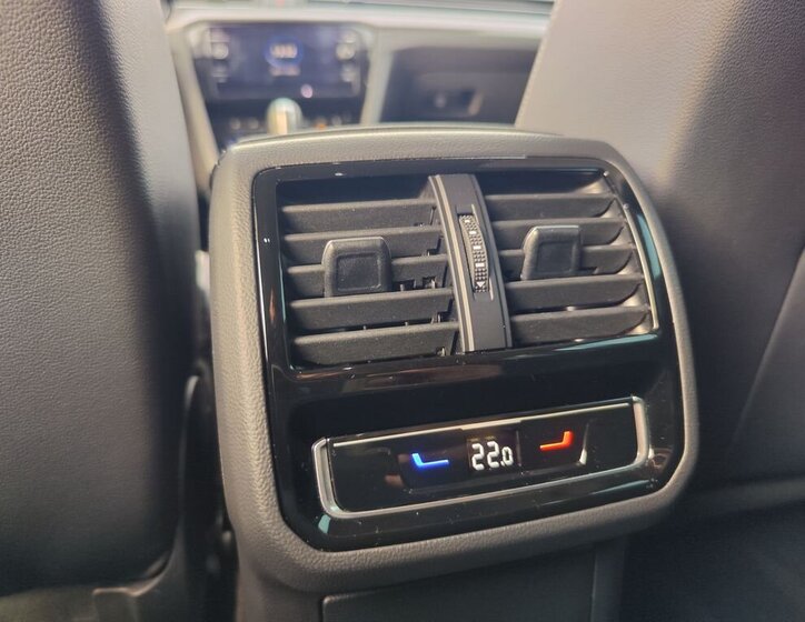 Volkswagen Passat 18