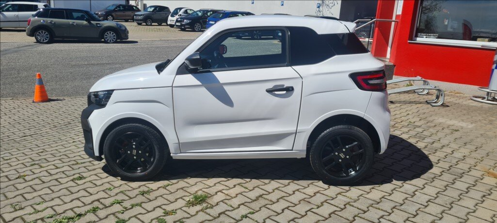 Ligier JS 50 Hatchback 499,0 6 kw