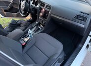 Volkswagen Golf Kombi 2,0 l 110 kw