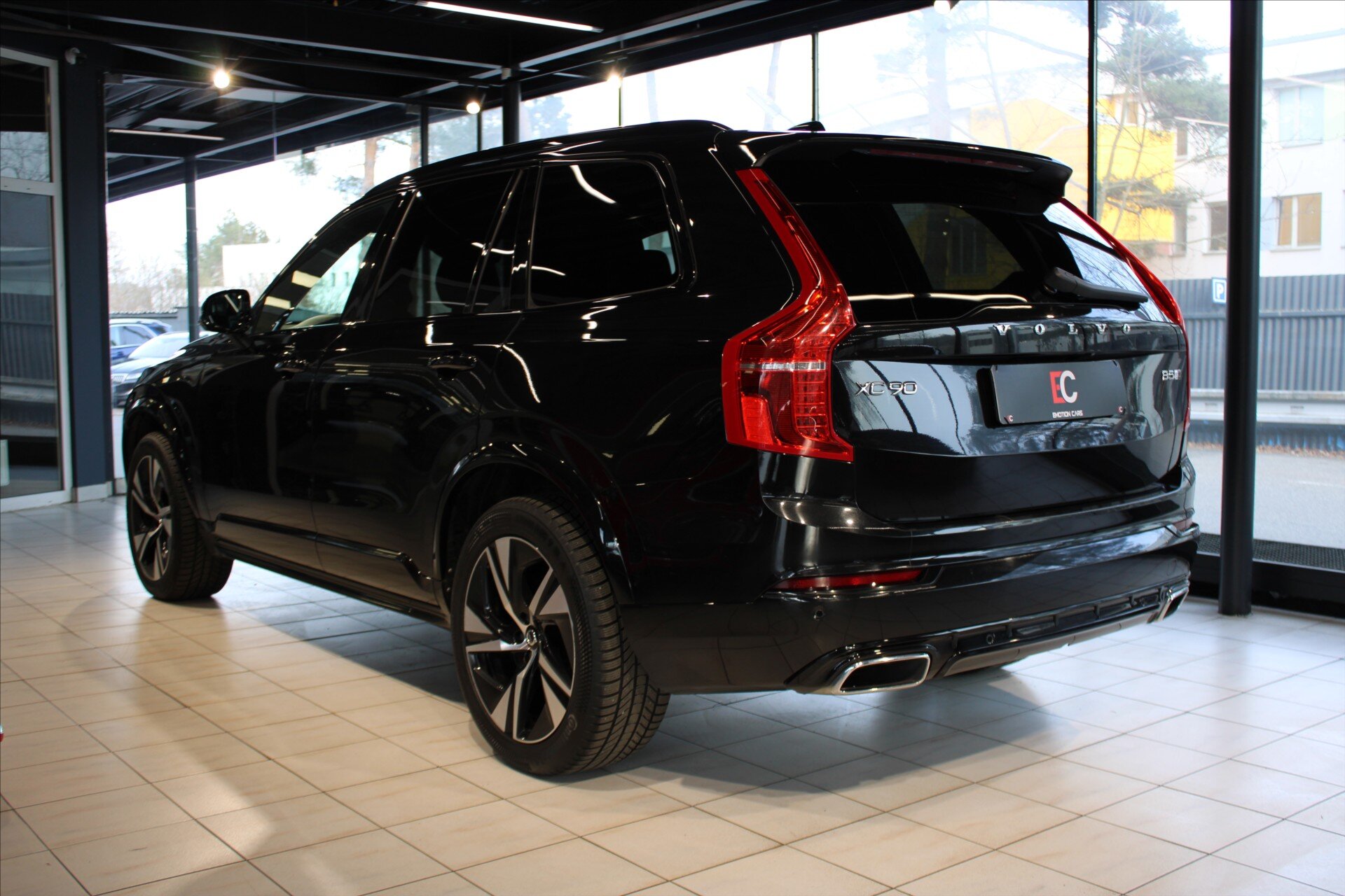 Volvo XC90 SUV / Terénní 2,0 l 173 kw