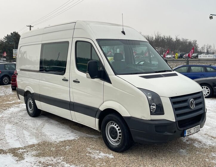 Volkswagen Crafter Skříň 2,5 l 80 kw