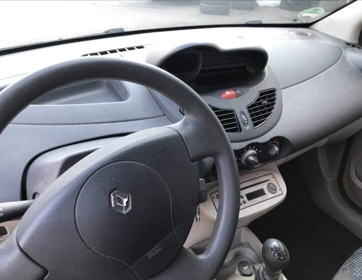 Renault Twingo Hatchback 1,1 l 43 kw