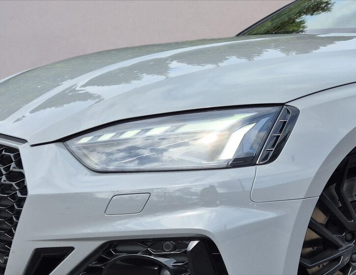 Audi RS 5 Hatchback 2,9 l 331 kw
