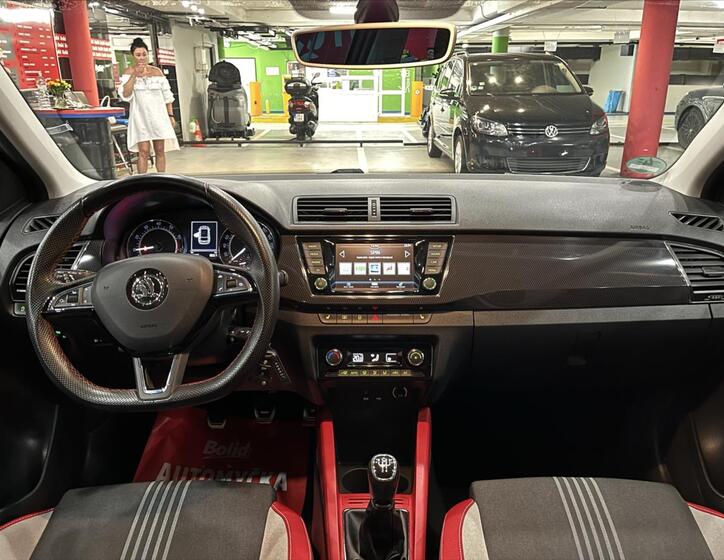 Škoda Fabia 19