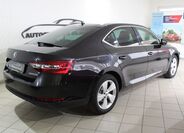 Škoda Superb Sedan 2,0 l 110 kw