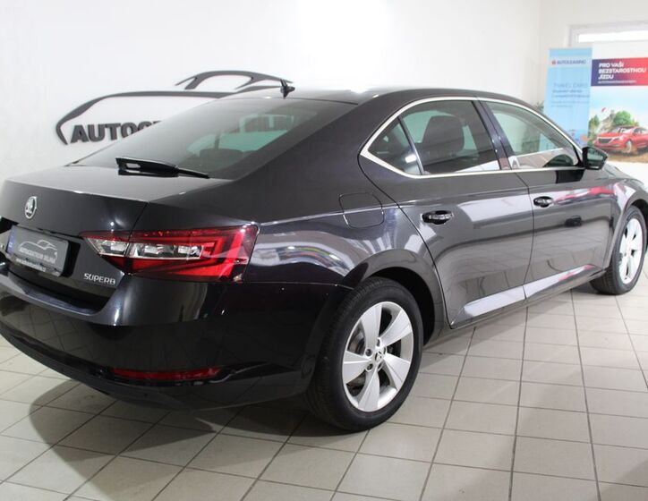 Škoda Superb Sedan 2,0 l 110 kw