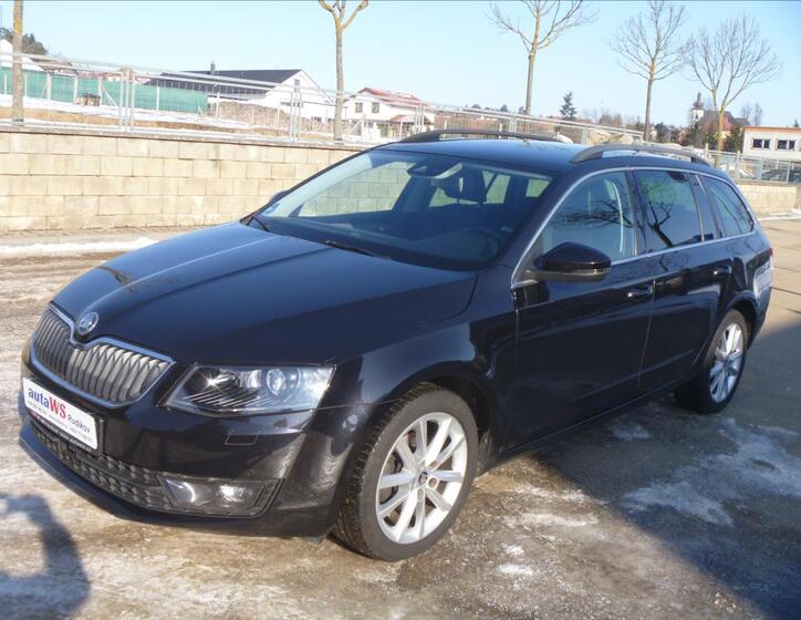 Škoda Octavia 1