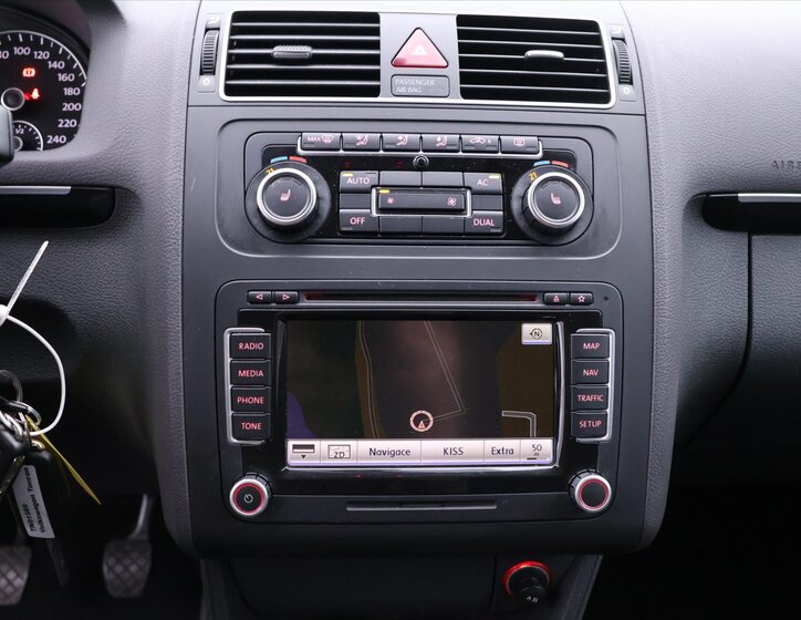 Volkswagen Touran MPV 1,4 l 103 kw