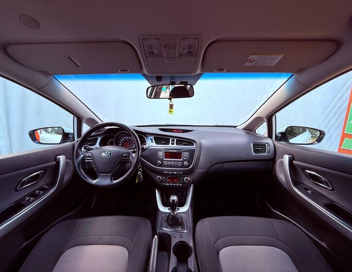 KIA Ceed 13