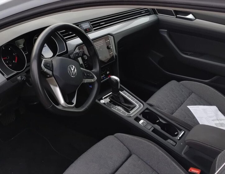 Volkswagen Passat Kombi 2,0 l 110 kw