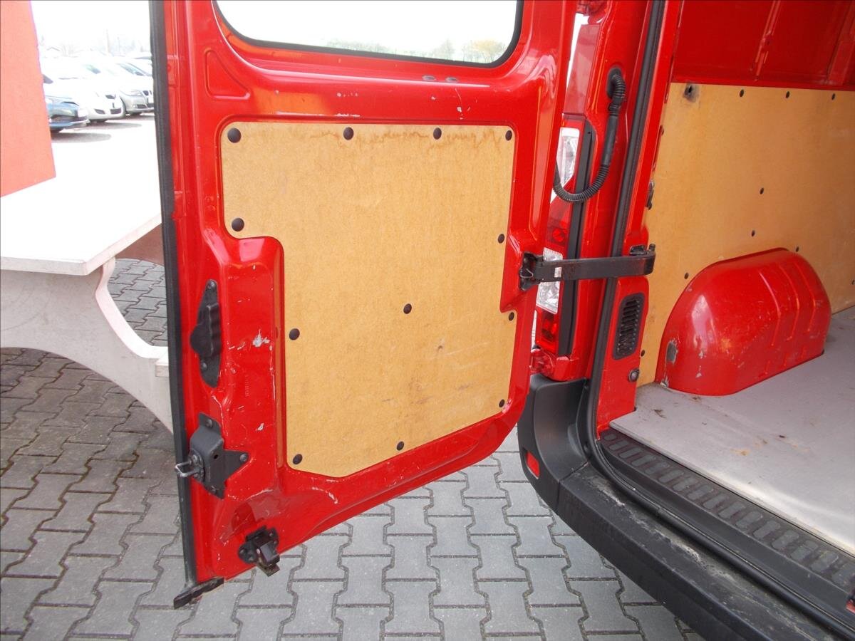 Opel Movano Ostatní 2,3 l 132 kw