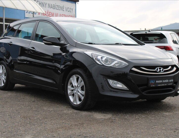 Hyundai i30 Kombi 1,6 l 88 kw