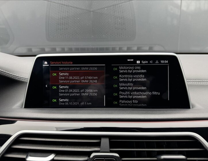 BMW Řada 7 Sedan 3,0 l 250 kw