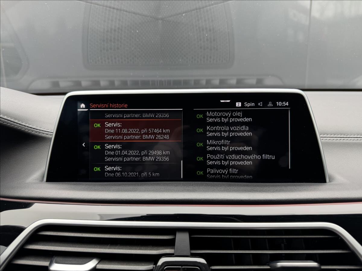 BMW Řada 7 Sedan 3,0 l 250 kw