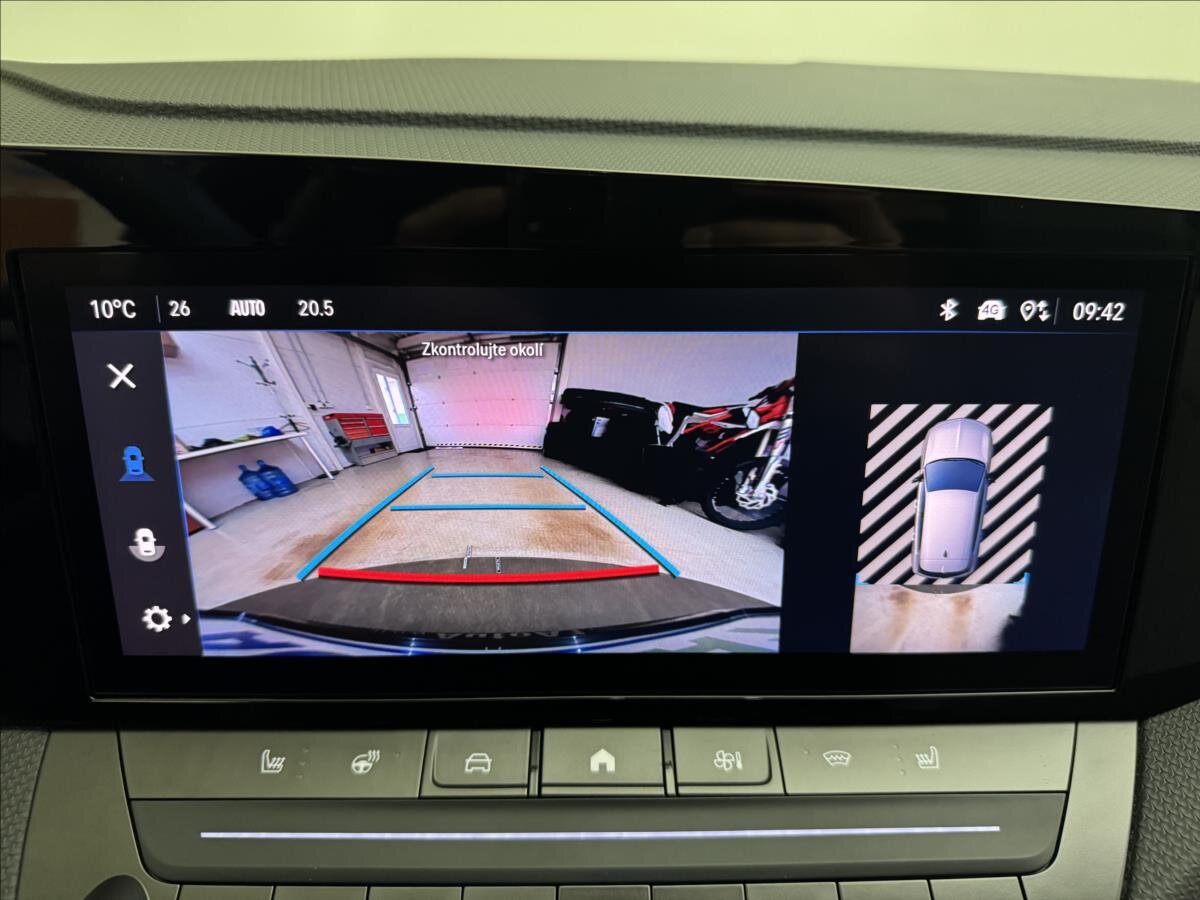 Opel Astra Hatchback 1,2 l 96 kw