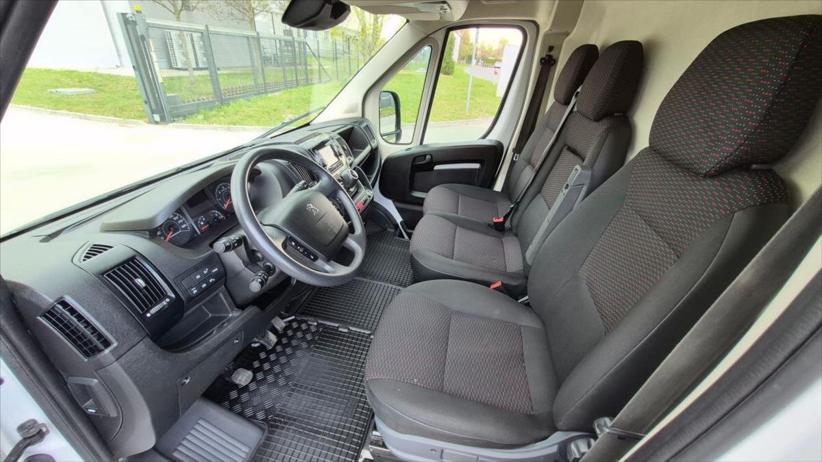 Peugeot Boxer Skříň 2,2 l 103 kw
