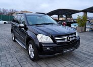 Mercedes-Benz GL 8