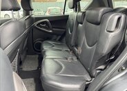 Toyota RAV4 SUV / Terénní 2,2 l 100 kw