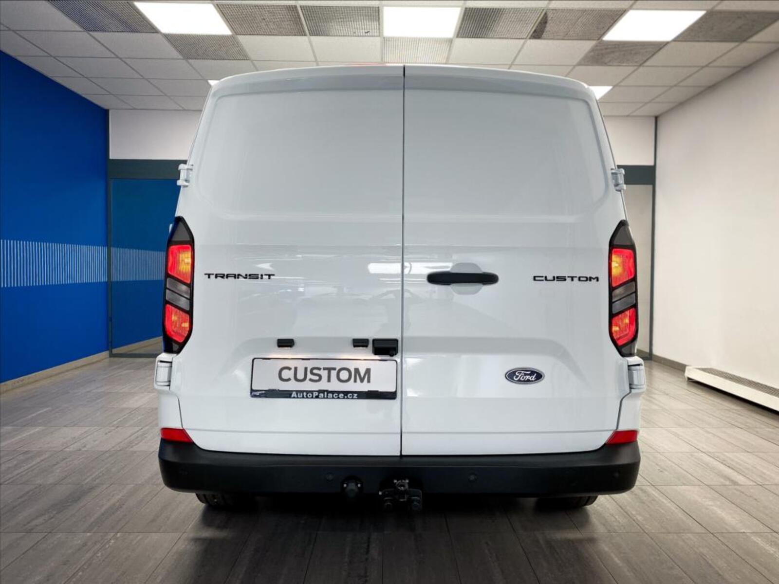 Ford Transit Custom 3