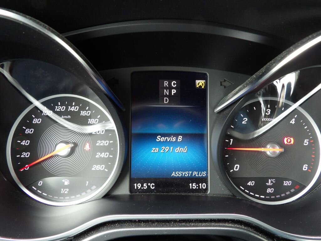 Mercedes-Benz Třídy V Kombi 2,0 l 140 kw