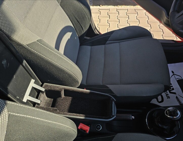 Škoda Fabia Hatchback 1,2 l 77 kw