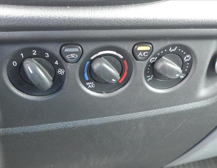 Ford Transit Ostatní 2,0 l 77 kw