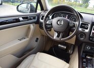 Volkswagen Touareg 33