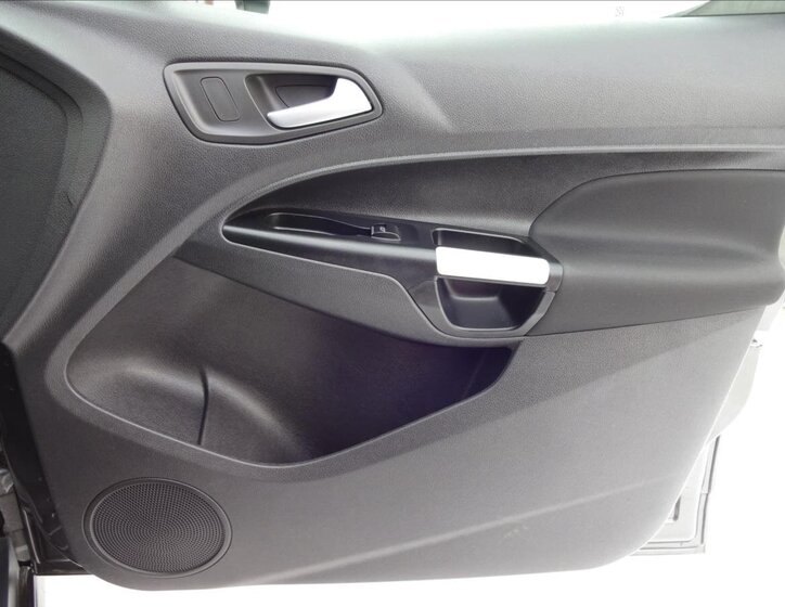 Ford Tourneo Connect MPV 998,0 74 kw