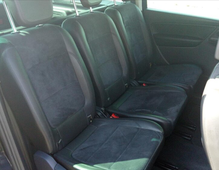 Volkswagen Sharan MPV 2,0 l 103 kw